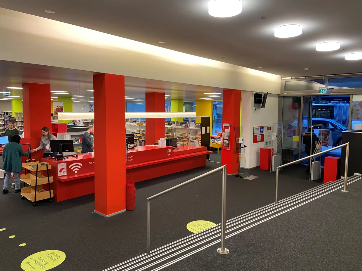 Porträt Roman Weibel, Leiter Stadtbibliothek Uster